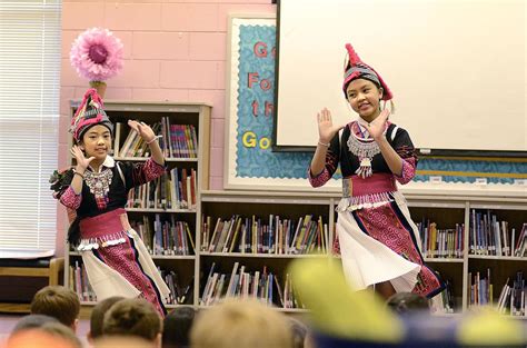 Hmong students share their New Years celebration | News | hickoryrecord.com
