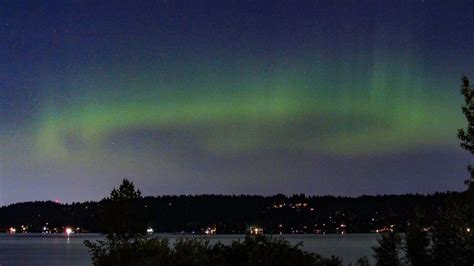 Some Washington Residents Treated To Views Of Northern Lights On