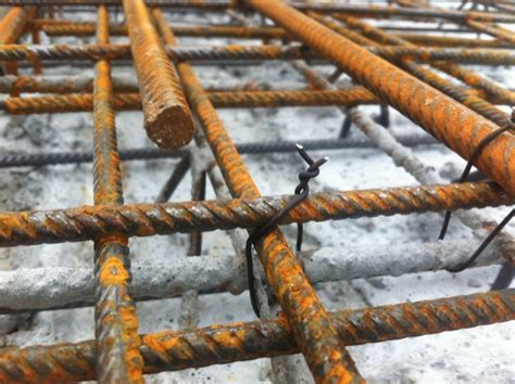 Ich habe den blog doch tatsächlich etwas vernachlässigt, aber es hat sich alles so in die länge gezogen. Erdgeschoss-Decke - Vorbereitung zum Beton-Gießen ...