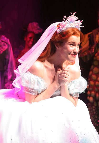 ariel in her wedding dress the little mermaid on broadway photo 12842068 fanpop