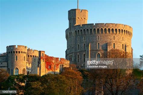 Windsor Castle Exterior Photos And Premium High Res Pictures Getty Images
