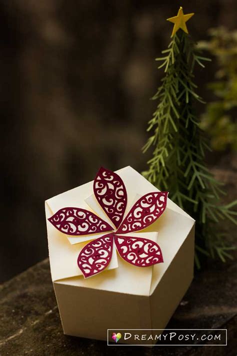 Staying in touch is always in good taste. Gift box template collection - DreamyPosy templates