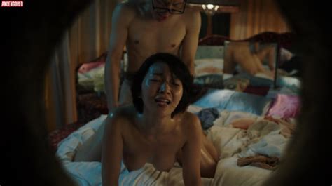 Ruri Shinato Desnuda En The Naked Director