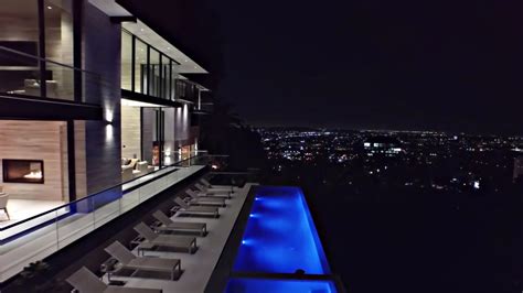 Hollywood Hills Modern 8927 St Ives Drive Los Angeles Ca Usa The