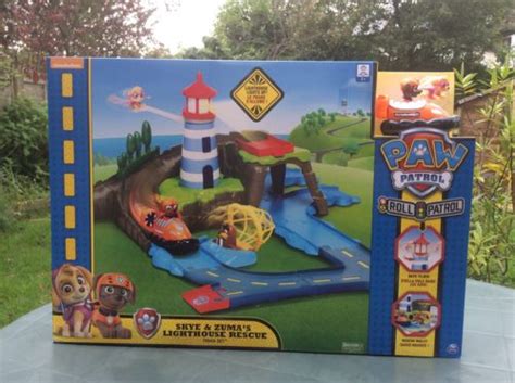 Review Paw Patrol Skye And Zumas Lighthouse Rescue Track Set
