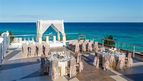 5 Breathtaking Destination Wedding Venues To Check Out Today