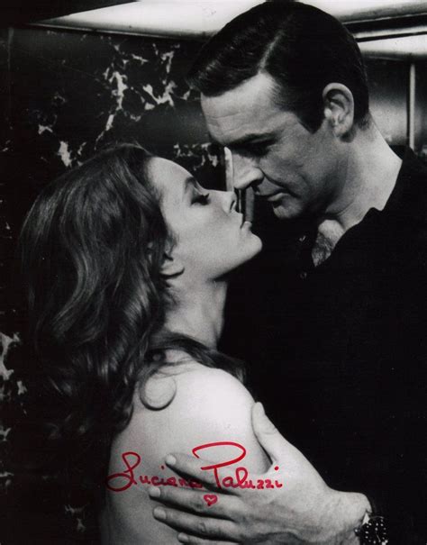 James Bond Girl Luciana Paluzzi In Person Signed Photo From James Bonds Thunderball James Bond