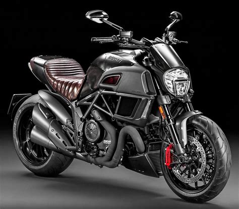 2018 Ducati Diavel Diesel Price Specs Top Speed And Mileage In India