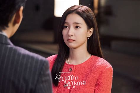 Kim So Eun Finds Comfort In Kim Seung Soo After Her Bad Breakup In