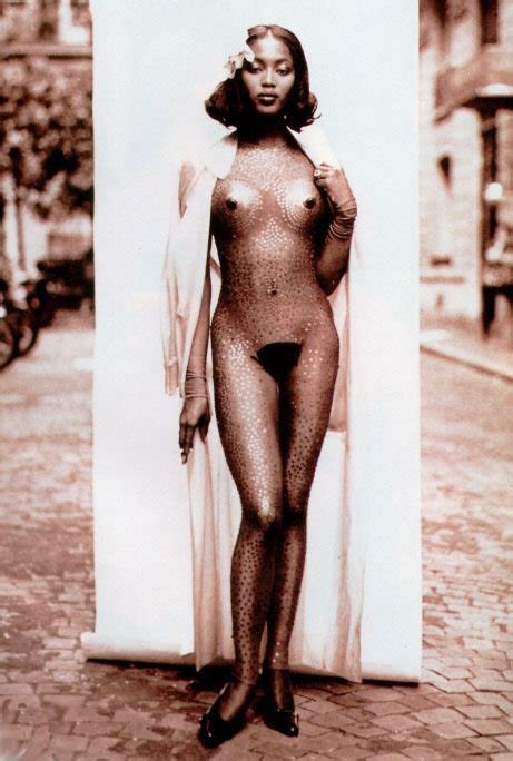 Naomi Campbell Nude Photo Shoot Compilation 21 Pics