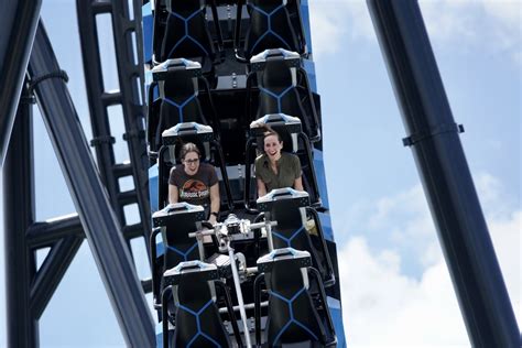 A New Jurassic World Roller Coaster Just Opened At Universal Orlando