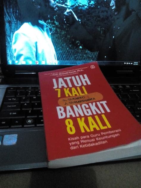 Kata-Kata Motivasi Kehidupan dalam Buku "Jatuh 7 Kali ...
