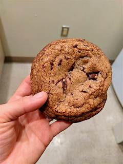 Tia Equally Shares 8 Cookies