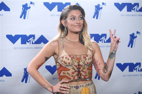 Paris Jackson Goes Topless To Show Off Her New Tattoo