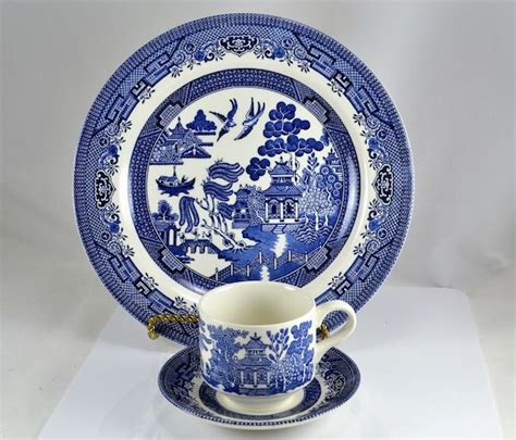 Made In England Blue And White Dishes Three Gorgeous Set Of 3 Vintage Blue Willow Dinner Plates