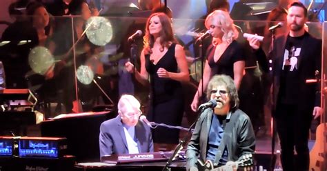Watch Jeff Lynnes Elo At The Hollywood Bowl Best Classic Bands