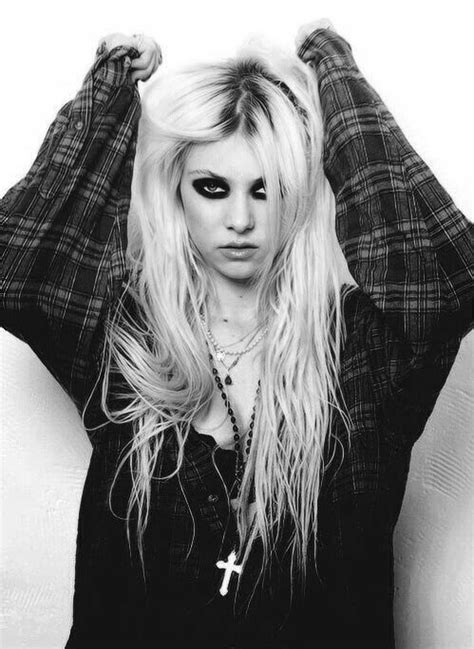 Imagem De Taylor Momsen The Pretty Reckless And Black And White