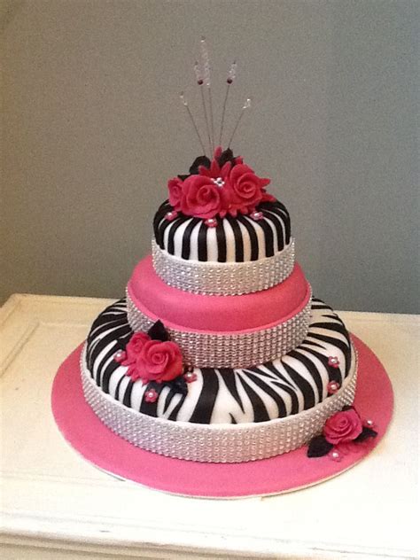 Cake ideas for a girl's 18th birthday. 15 best 18th Birthday Cake Ideas images on Pinterest