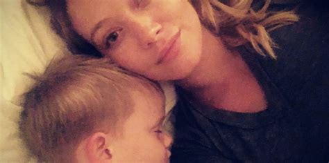 Hilary Duff Says Being A Divorced Mom Sucks The Huffington Post
