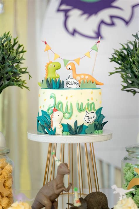 Dinosaur Birthday Decoration Ideas