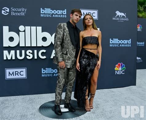 Photo Illenium And Lara Mcwhorter Attend The Billboard Music Awards In