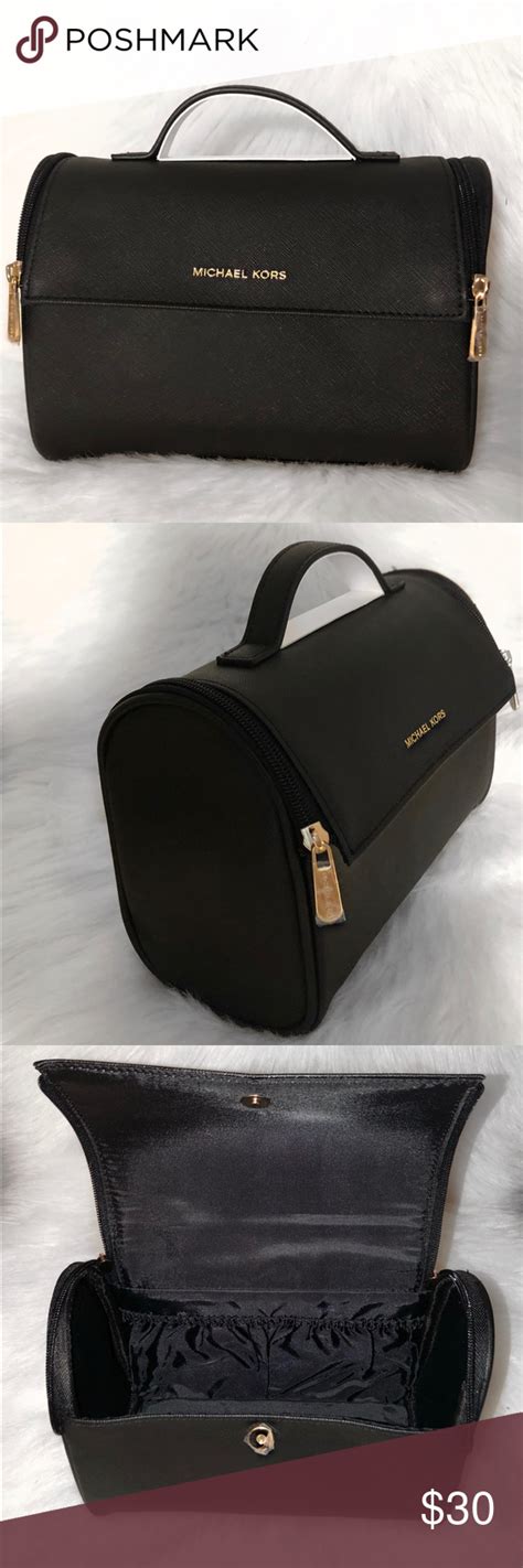 Michael Kors Cosmetic Travel Case Travel Bag Essentials Travel Bag