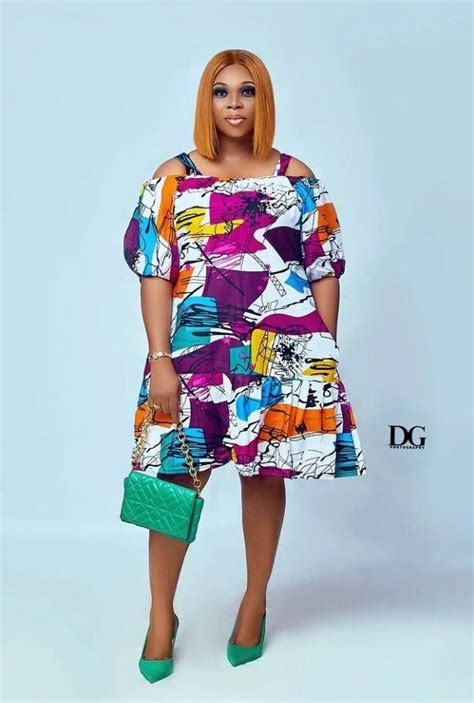 Pin By Anita Issahaku On Afrikan Couture In Women Blouses