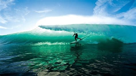 Free Download Hd Surfing Wallpapers 1366x768 For Your