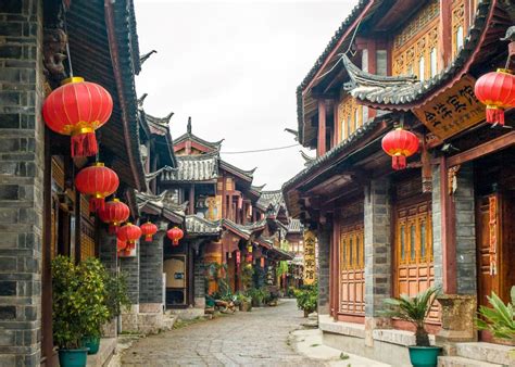 Walking Tour Old Town Of Lijiang In South China Boomers Daily