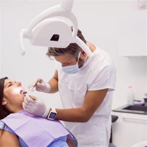 Best Dental Clinic in Lahore - Smileon.pk