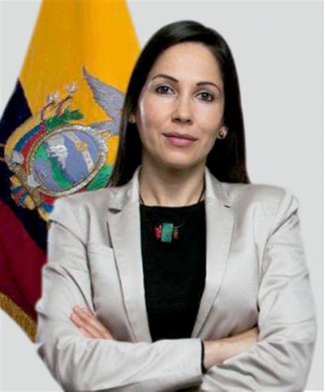 Quién es Luisa González la candidata de la Revolución Ciudadana