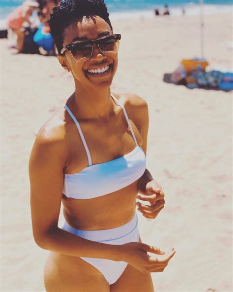 Sonequa Martin Green On Instagram “flashback To The Beach And That Sweet Cali Sun Oh Ill Be