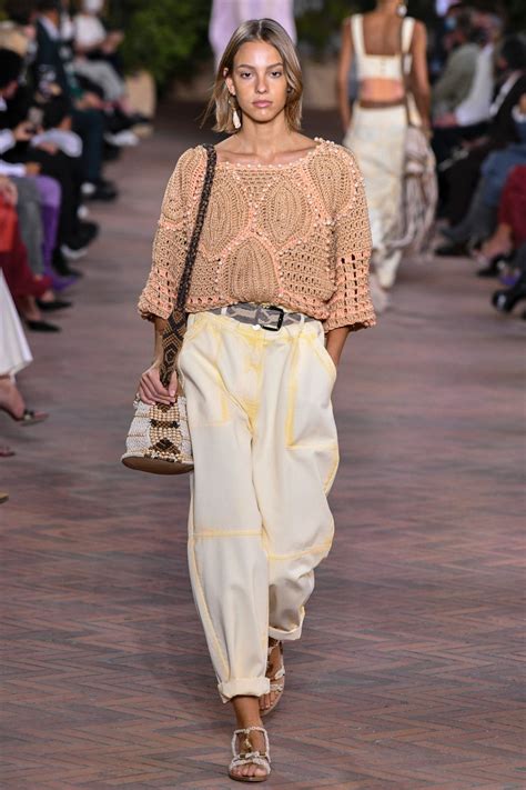 The 7 Hero Trends That Dominated Milan Fashion Week | Fashion week