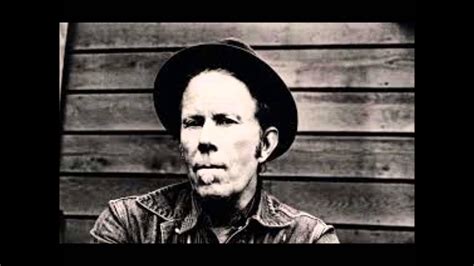 Christmas card from a hooker in minneapolis lyrics: Tom Waits - Christmas Card From A Hooker In Minneapolis - YouTube