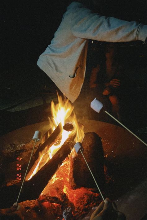 Campfire Smores Summer Activities Inspo Friends Night Fun Fire Camping