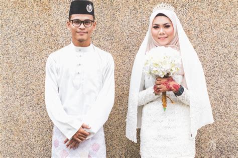 Akadnikah #indonesia #wedding bagi para pemuda yang pengen nikah dengan bahasa indonesia, nich admin kasih contohnya Gambar Rumah Adat di Indonesia: Gambar Baju Akad Nikah ...
