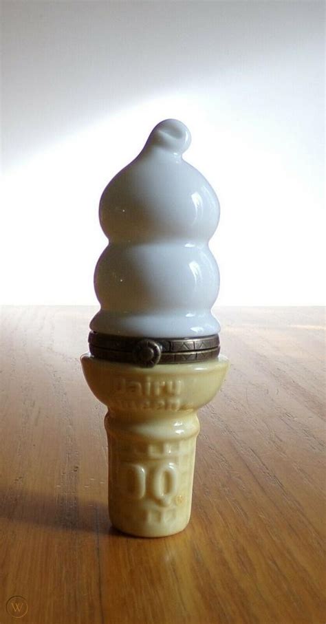 Phb Collection Dairy Queen Dq Ice Cream Cone With Napkin Hinged Trinket