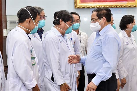Jun 26, 2021 · thủ tướng phạm minh chính cùng đoàn công tác của chính phủ sáng nay sẽ đến kiểm tra tại cơ sở nghiên cứu vắc xin thuộc công ty cổ phần công nghệ sinh học dược nanogen; Thủ tướng Phạm Minh Chính gửi thư khen những 'chiến sĩ áo ...