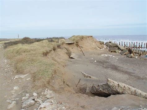 Erosion On Spurn Peninsula © Peter Church Geograph Britain And Ireland
