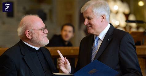 Kardinal marx'ın mektubunda, özünde, benim için mesele, son birkaç on yılda kilise yetkilileri tarafından gerçekleştirilen cinsel taciz felaketinin sorumluluğunu paylaşmaktır. Streit über Asylpolitik: Seehofer kritisiert Kardinal Marx ...