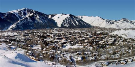 Ride Sun Valley Idahos Finest 2 Ski Resorts Dollar Mountain And