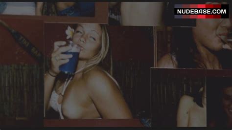 Mila Kunis Nude Photo Forgetting Sarah Marshall Nudebase Com