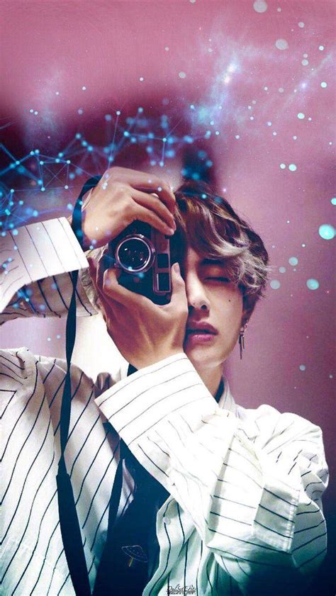 Kim Taehyung Aesthetic Laptop Wallpapers Wallpaper Cave Images And