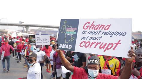 Ghanas Fixthecountry Campaigners Protest In Accra Afp Youtube