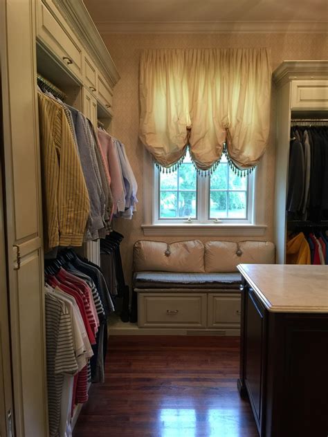 Ssm health cardinal glennon children's hospital. Glamorous Walk-In Closets - Closet - St Louis - by Chelsea ...