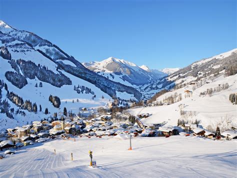 Explore guest reviews and book the perfect accommodation for your trip. Saalbach (Salzburger Land) | skivakantie en skiën in Saalbach