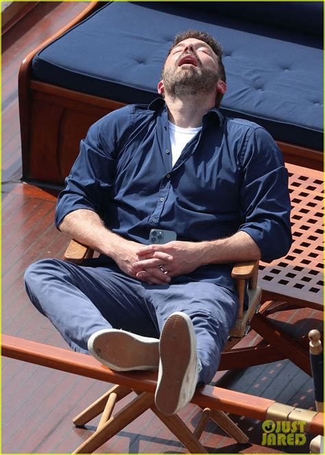 Photo Ben Affleck Napping On Boat After Lunch With Jennifer Lopez 08 Photo 4793875 Just
