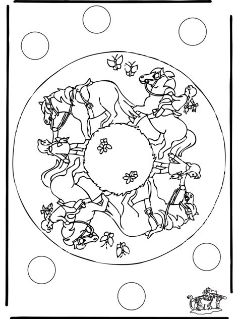Een mandala kleurplaat is gemaakt van gedetailleerde kleurplaten volwassenen en voor het complexe mandala tekenen heb je. Mandala paard 1 - Dierenmandala's