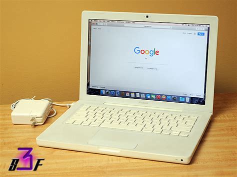 Apple Macbook White A1181 3sf Media