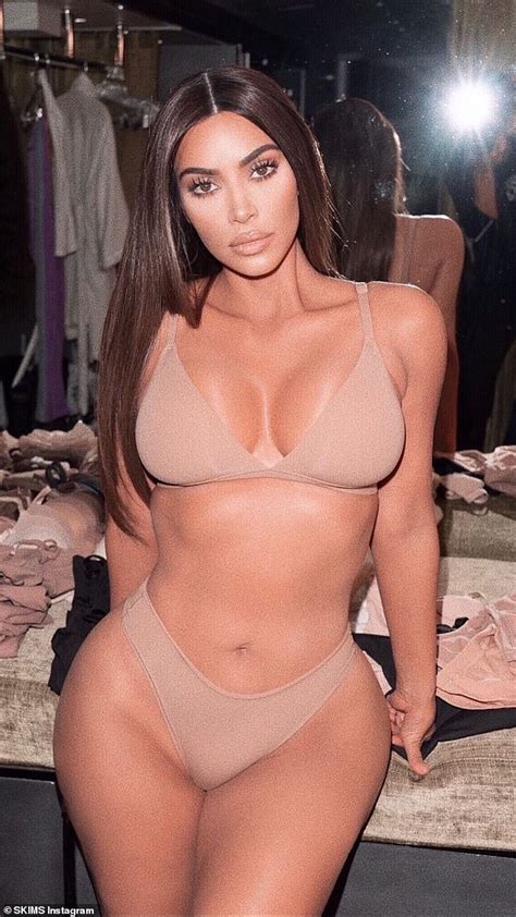 Kim Kardashian Does Three Rounds Of 60 Ab Crunches Best World News